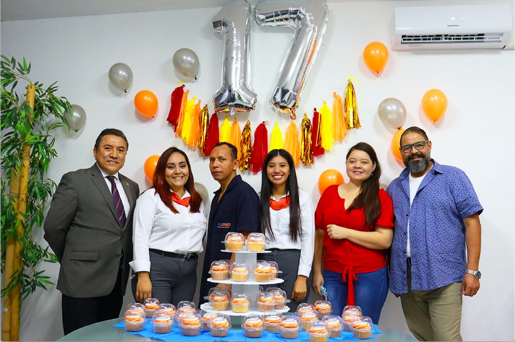 Pro-Office: 17 años impulsando el crecimiento de los salvadoreños
